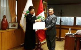 news photo