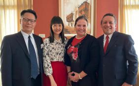 news photo